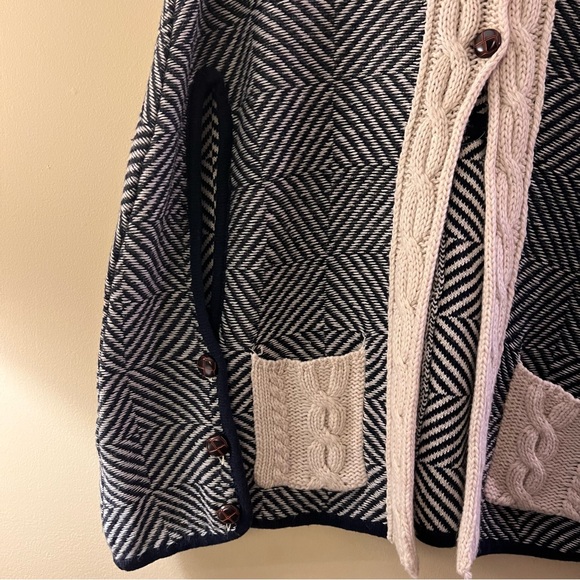 ANTHROPOLOGIE WOOL PONCHO SWEATER - Picture 5 of 10